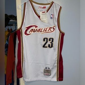 Cleveland Cavaliers 03-04 Lebron James Jersey